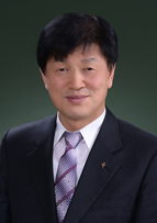 유선만 학교장 사진